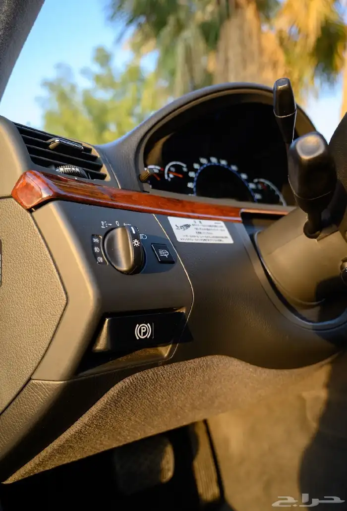 مرسيدس فياقرا حجم 500 لارج مخزنه 32