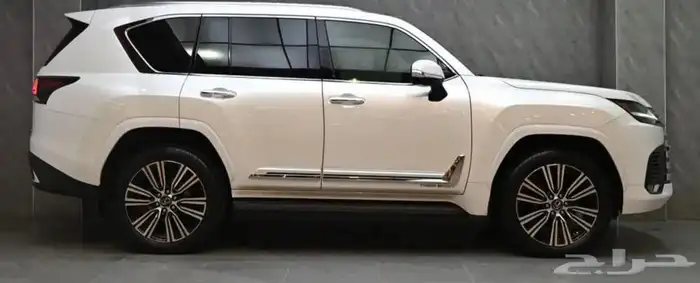 لكزس ال اكس 600 بي بي 2024 خليجي 2