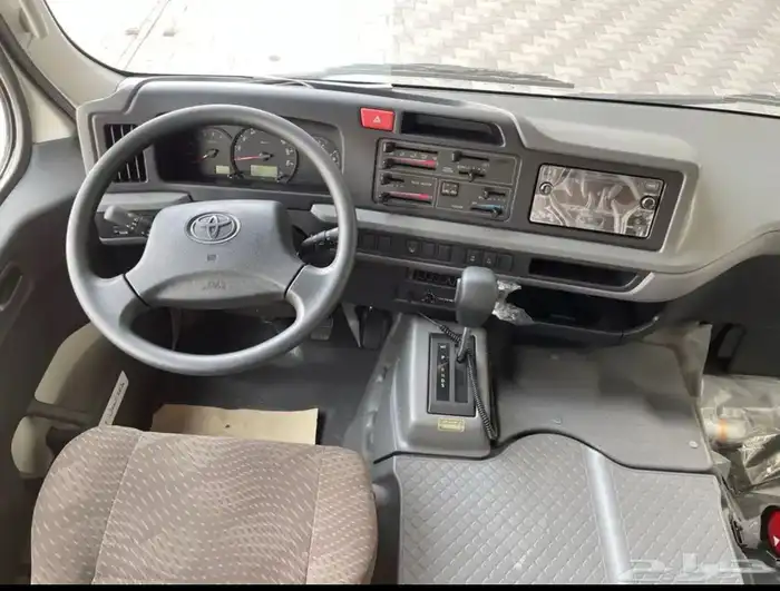 باص كوستر 2025 ديزل توماتيك جديد باقل الاسعار 1