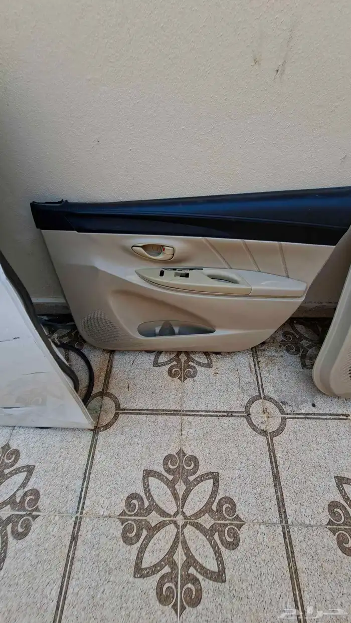 باب يارس 2015 يمين خلفي ديكور ديكور باب يمين امامي 5