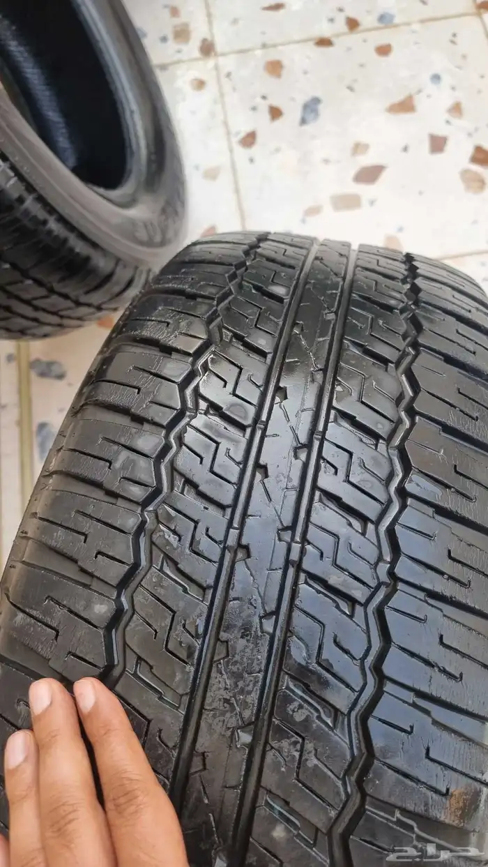 كفرات مستعمله للبيع كل الجيوب مقاس الكفر 285 60 18 3