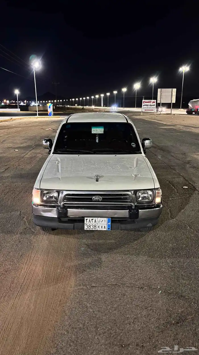 هايلوكس ماشاءالله تبارك الله نظيفه وعلى الشرط وعلى الفحص 3