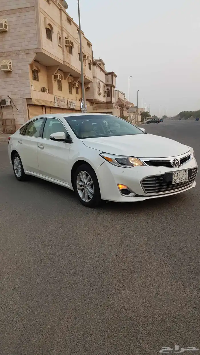 تويوتا افالون 2014 1