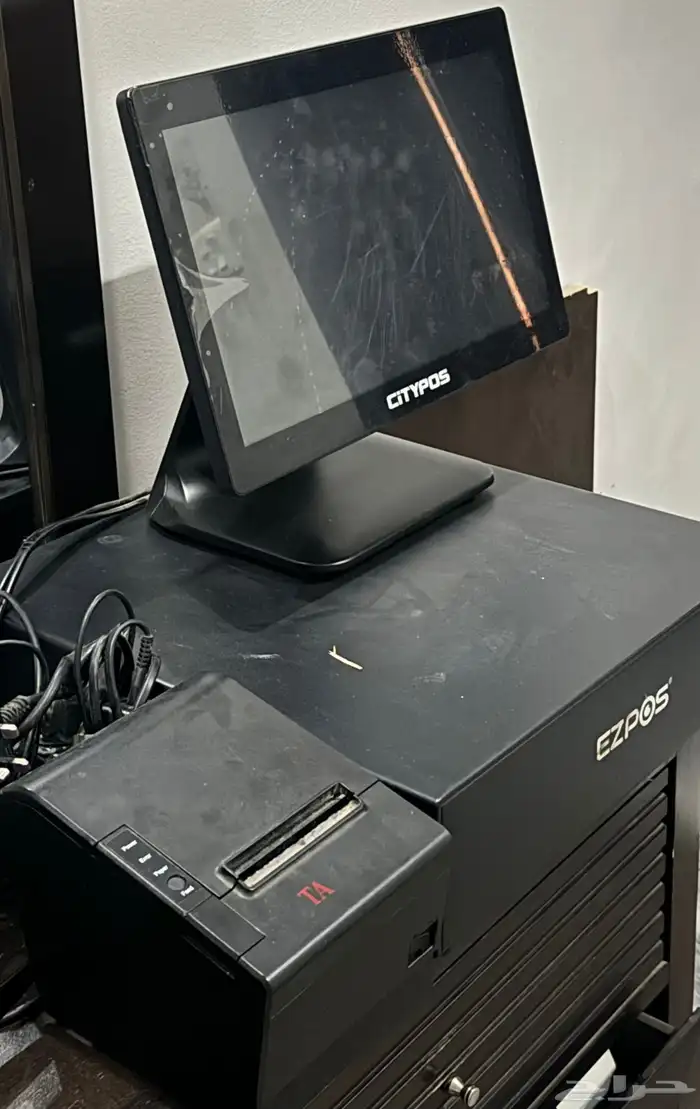 اغراض محل للبيع 1