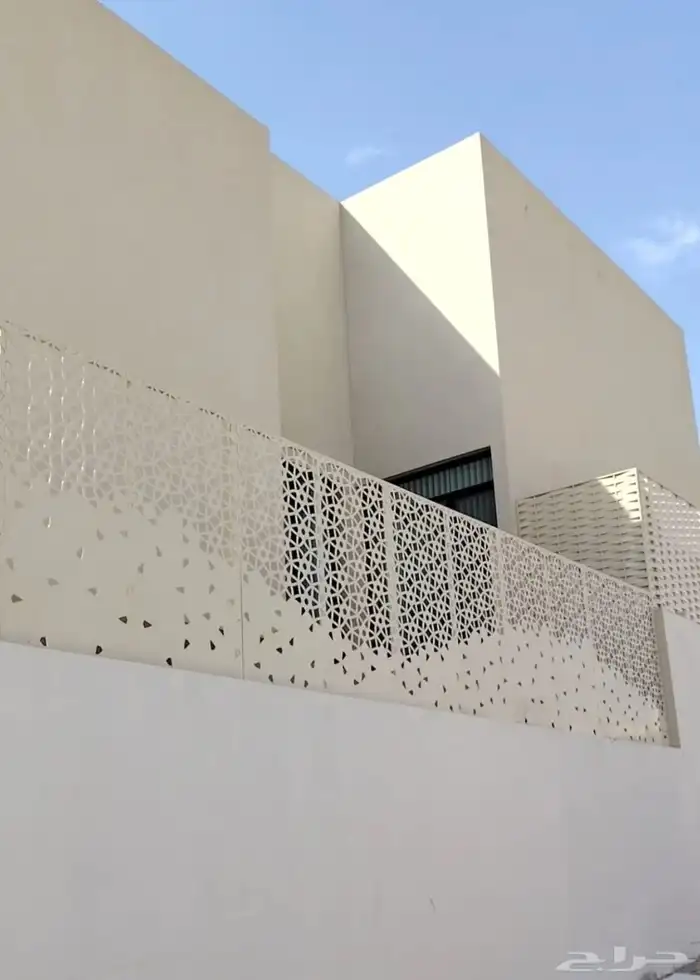 مظلات سواتر ساندويش بنل 0