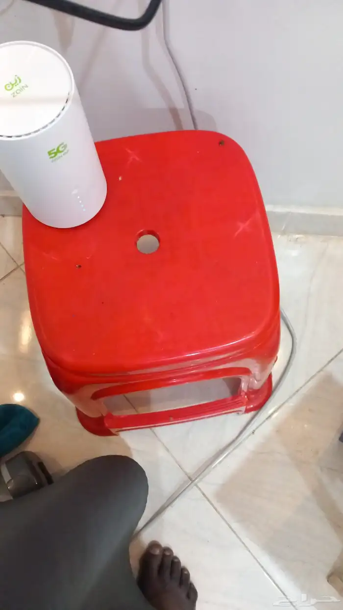 2 جوز سراير خشب فرن  3 طرابيز خشب طربيزه بلاستيك عده كشكول 8