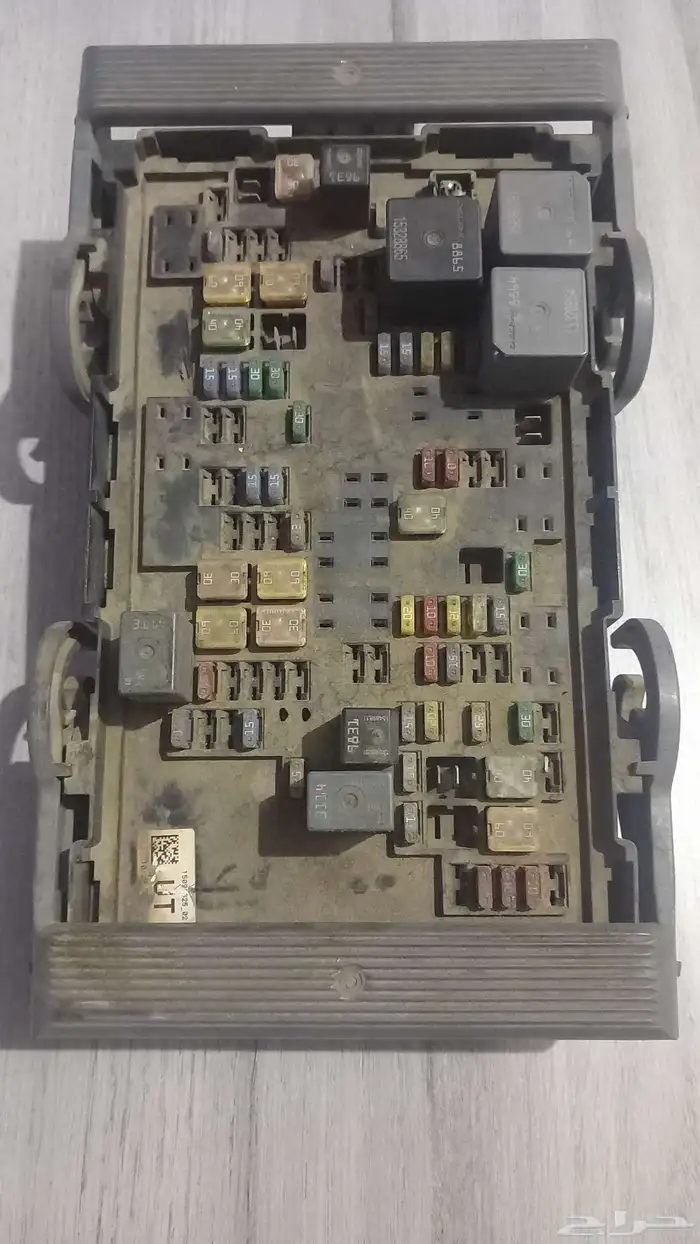 علبة فيوزات جمس _ اسكاليد 0