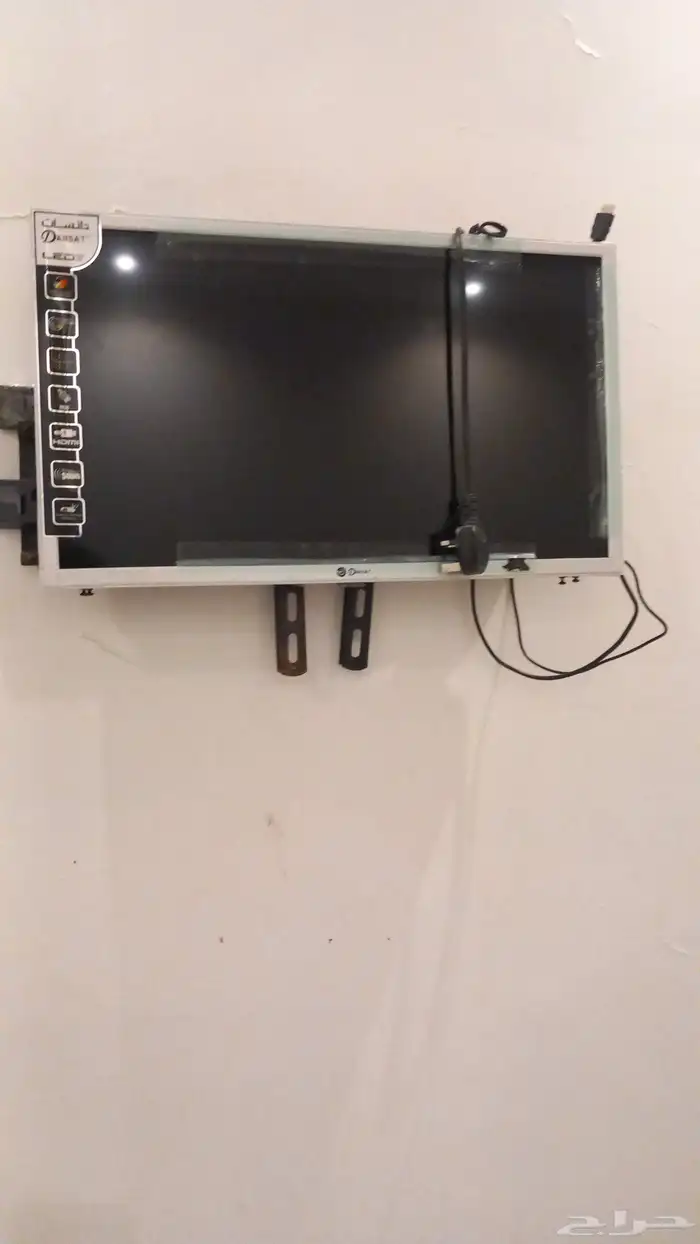 2 جوز سراير خشب فرن  3 طرابيز خشب طربيزه بلاستيك عده كشكول 7