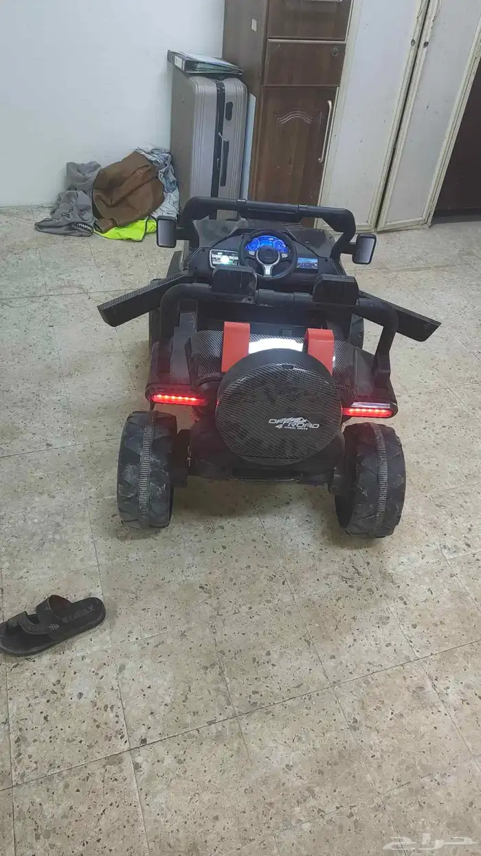 سياره كهربائيه اطفال مع الريموت 0