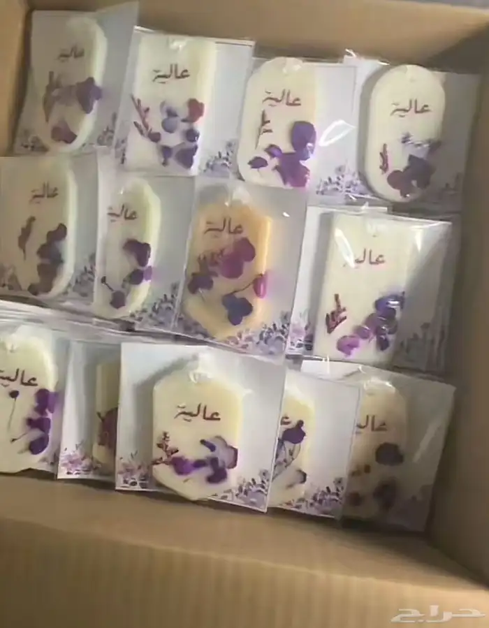 شموع باقات توزيعات هدايا مناسبات تاقات تعليقات فواحات 39