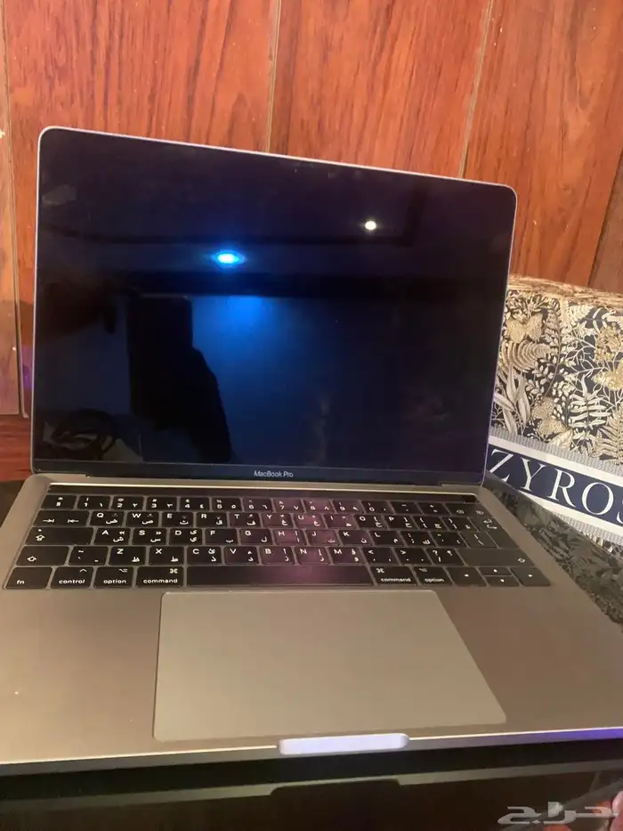 ماك بوك برو 1