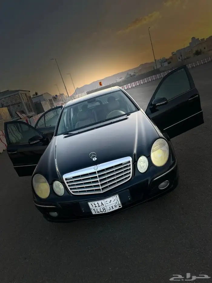 مرسيدس E300 2007 9
