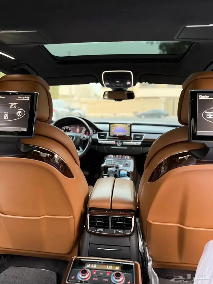 اودي A8 15