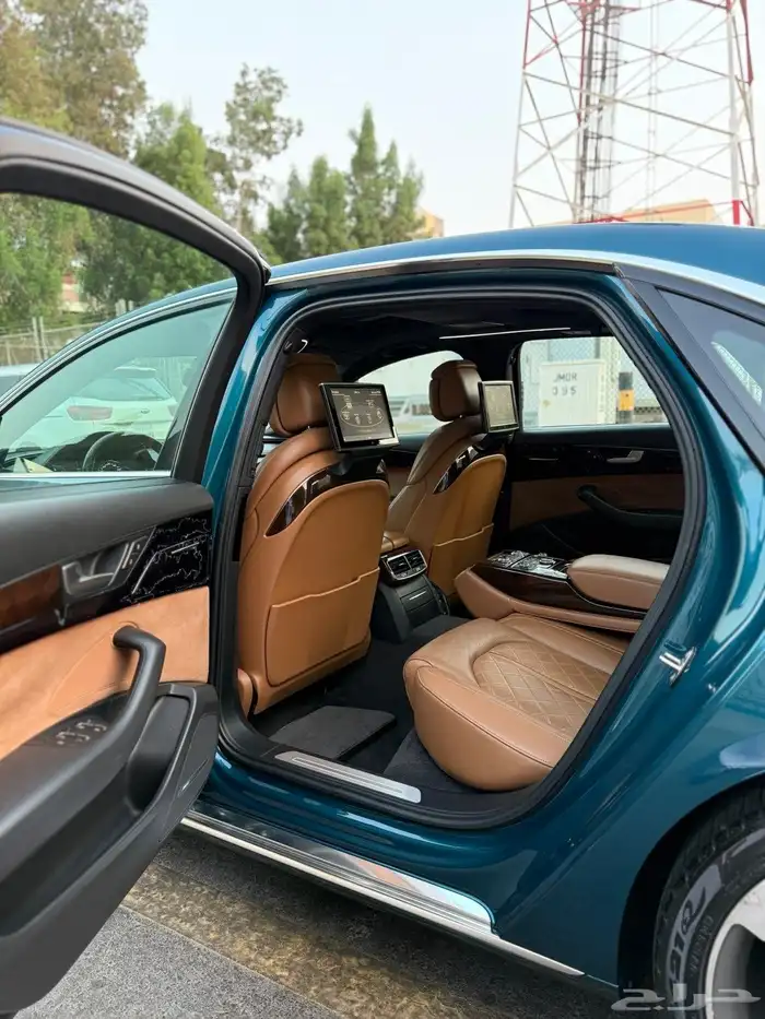اودي A8 14
