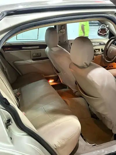 لنكولن تاون كار 2005 للبيع شرط ماشاء الله index