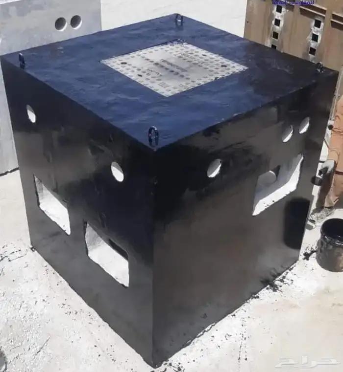 حواجز خرسانية نيوجرسي قواعد أعمدة انارة 25