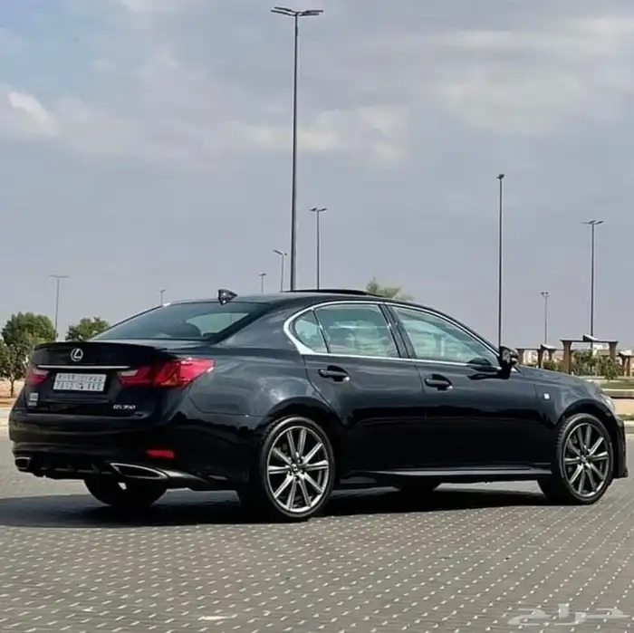 لكزس جي اس F sports فل كامل أمريكي 2015 4