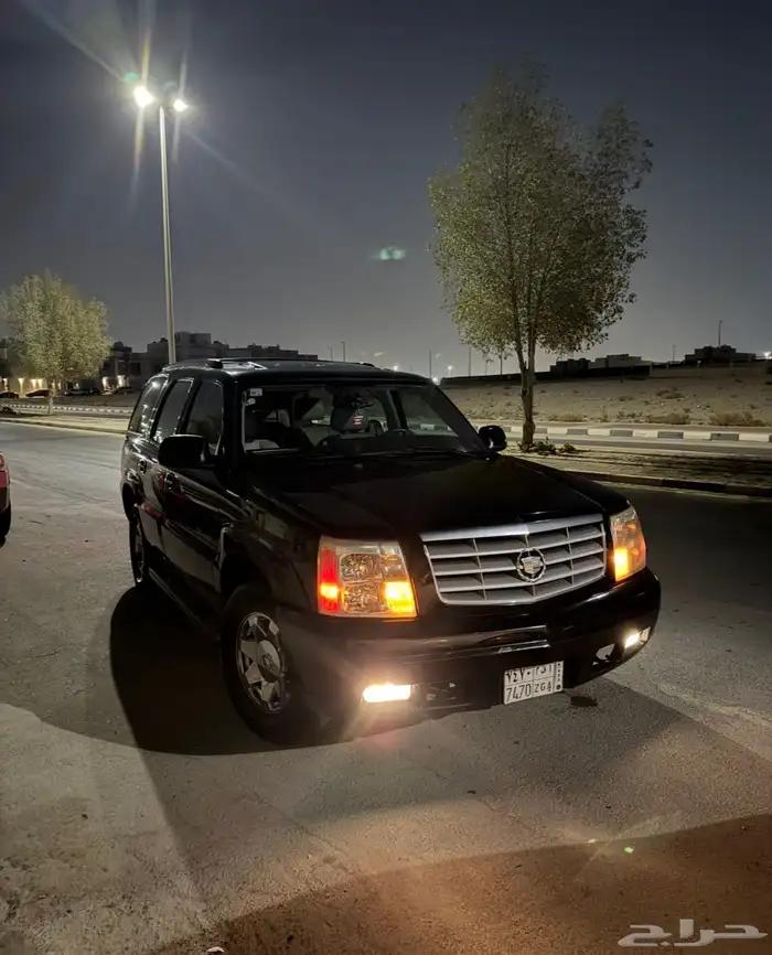 كادلاك اسكاليد 2006 نظيف للبيع 3