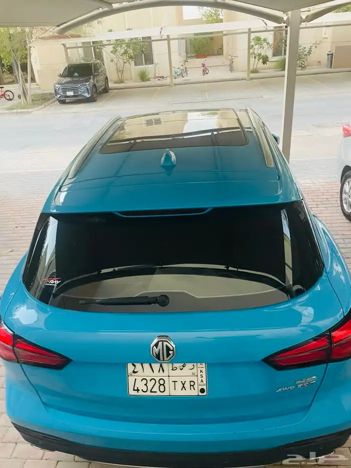 luxury Trophy MG HS low miles like new 2022 11