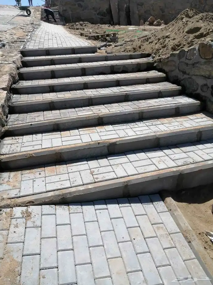 معلم بندورة و انترلوك وبلاط 0