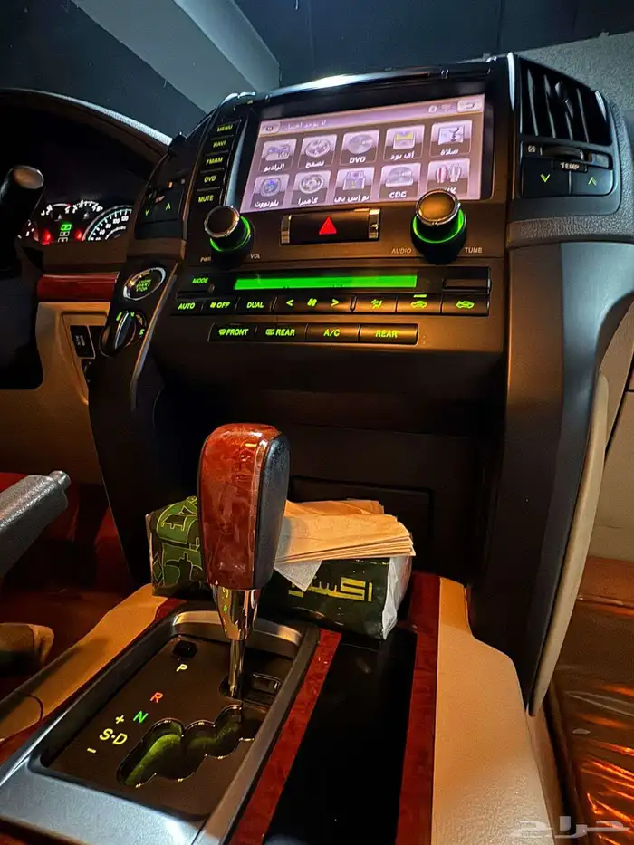 لاندكروزر نظيف جدا ممشى قليل 10