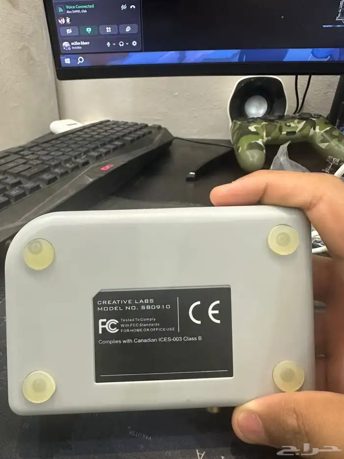 كرت اسود ابيض ماليزي 0