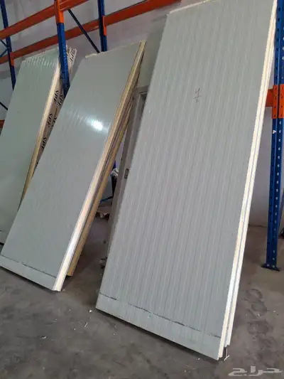 ثلاجه تجميد وتبريد اربعه في ثمانيه متر للبيع 0