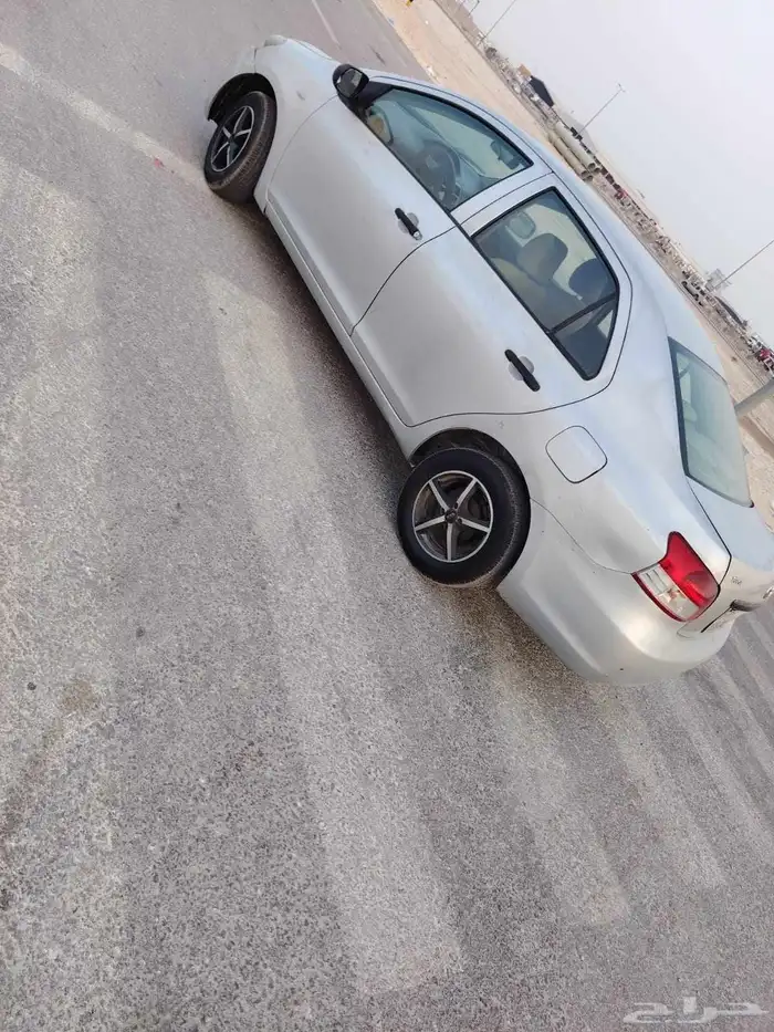 يارس 2009 قير تامتيك للبيع 2