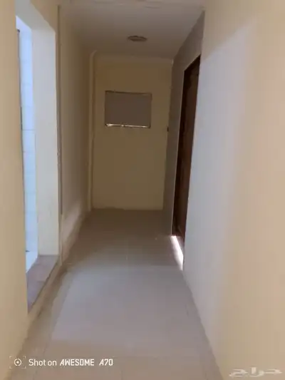 للإيجار غرف عزاب 0