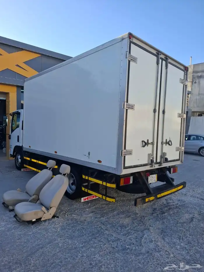 اسوزو دينا ثلاجه 4 طن 3