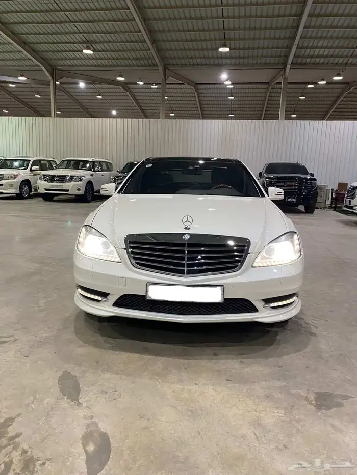 للبيع مرسيدس 2012 فل كامل S500 3