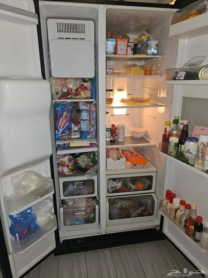 ثلاجة نوع سامسونج بابين مع صانعه ثلج 4