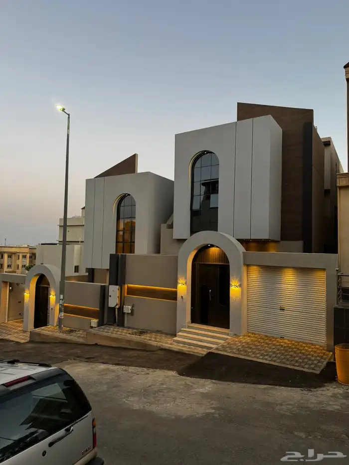 فلل بتصميم عصري وتشطيب راقي 0