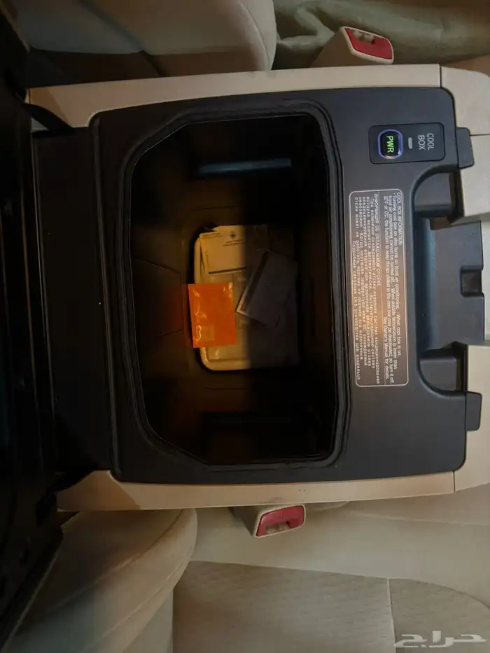 لاندكروزر نظيف جدا ممشى قليل 18