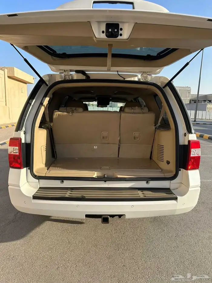 فورد اكسبيدشن قصير 2013 ( دبل ) شبه الجديد 2 مالك من الوكالة 11