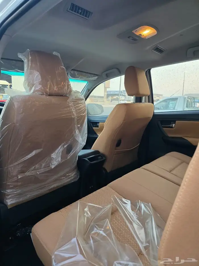 تويوتا فورتشنر بنزين بدون دبل 25 7