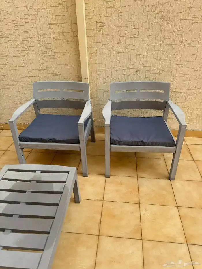 جلسة خارجية وكنب مفرد وكرسي العاب وطاولة صالة كبيره للبيع 8