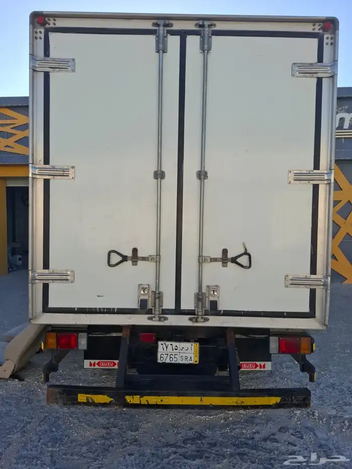 اسوزو دينا ثلاجه 4 طن 9