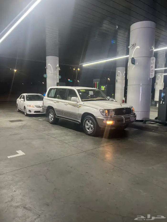 جيب لند كروزر 2002 4