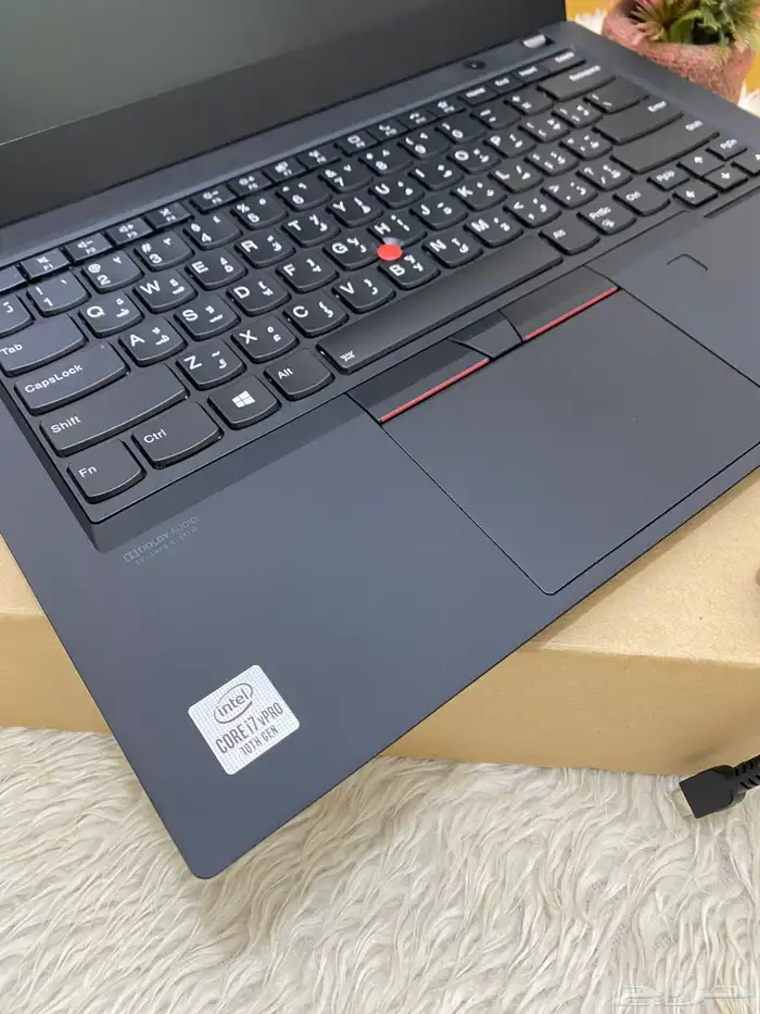 لابتوب لينوفو Thinkpad T14 شاشه لمس كور i7 شبه الجديد 15