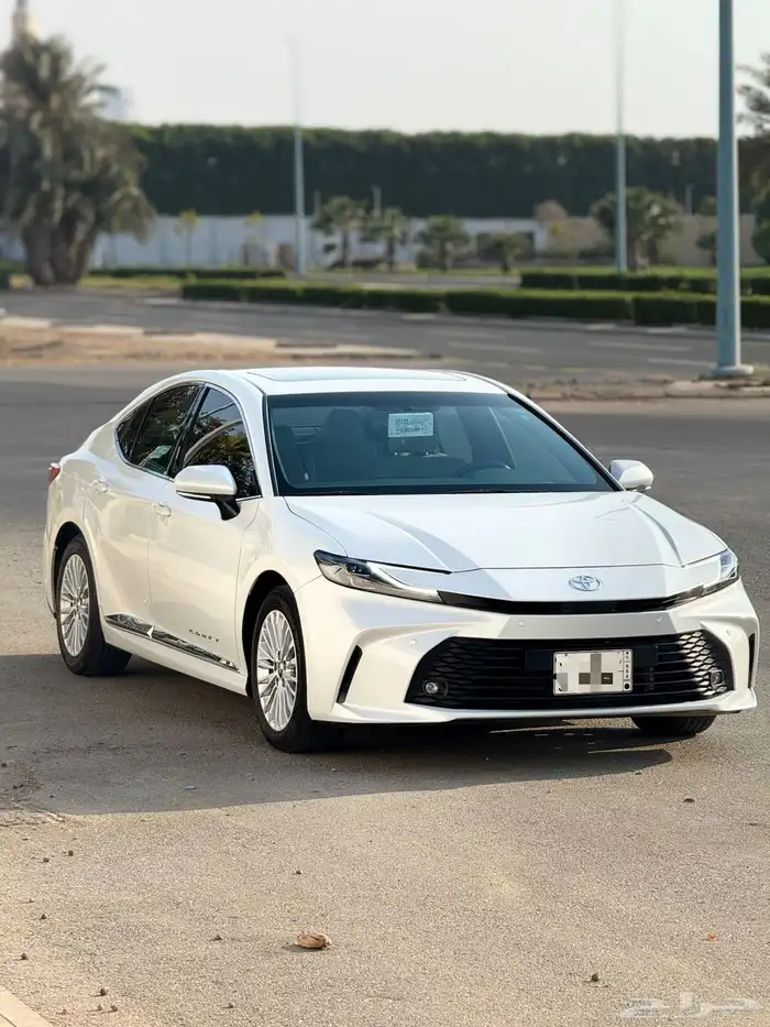 كامري 2025 LE بنزين 5