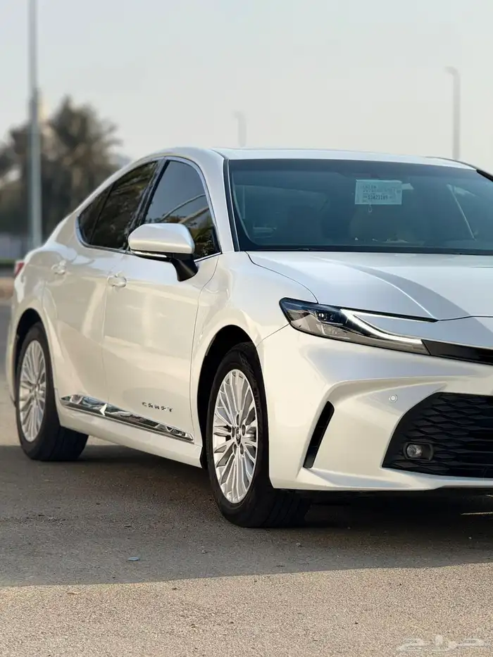 كامري 2025 LE بنزين 4