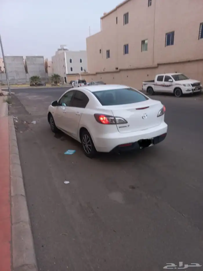 مازدا 3 للبيع فحص استمارة جديد السيارة مرشوش رش تجميلي 0
