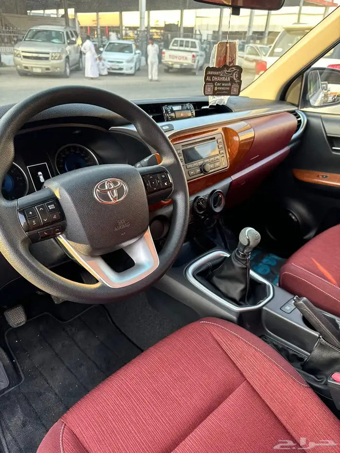 تويوتا هايلوكس 2016 بنزين بدون دبل سعودي عداد 45 الف 8