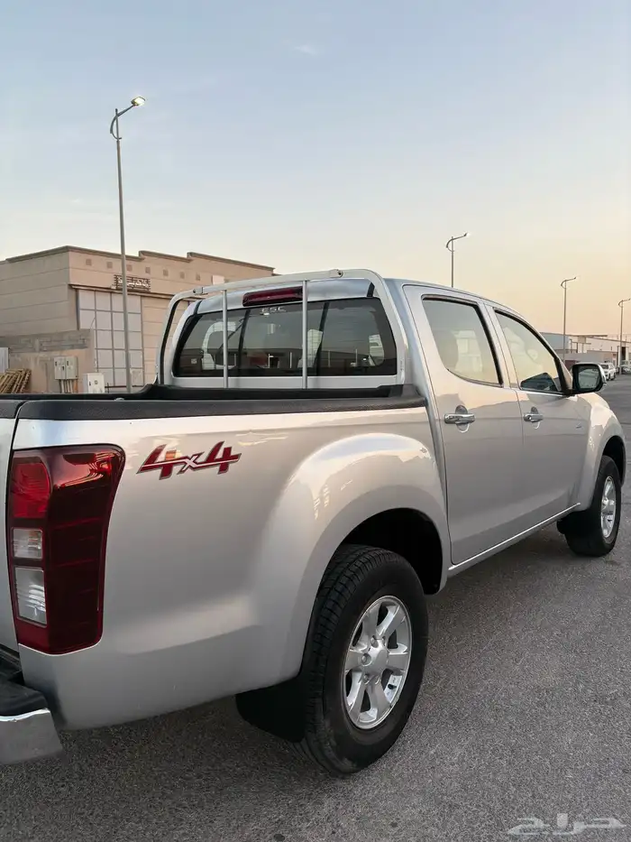 ايسوزو ديماكس دبل 2018 عداد 110 الف - نظيف جدا 4