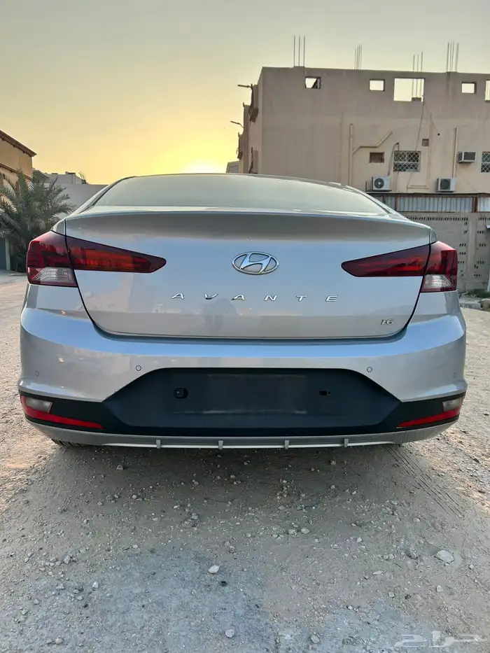 النترا ( افانتي ) 3