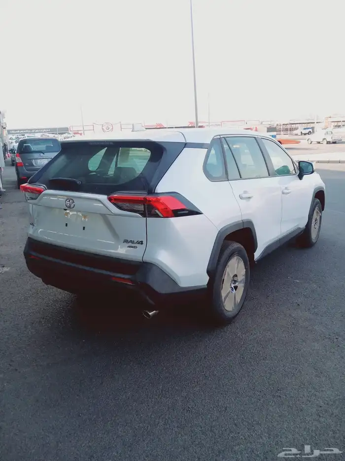 تويوتا راف فور LE دبل 2025 بطاقة 6
