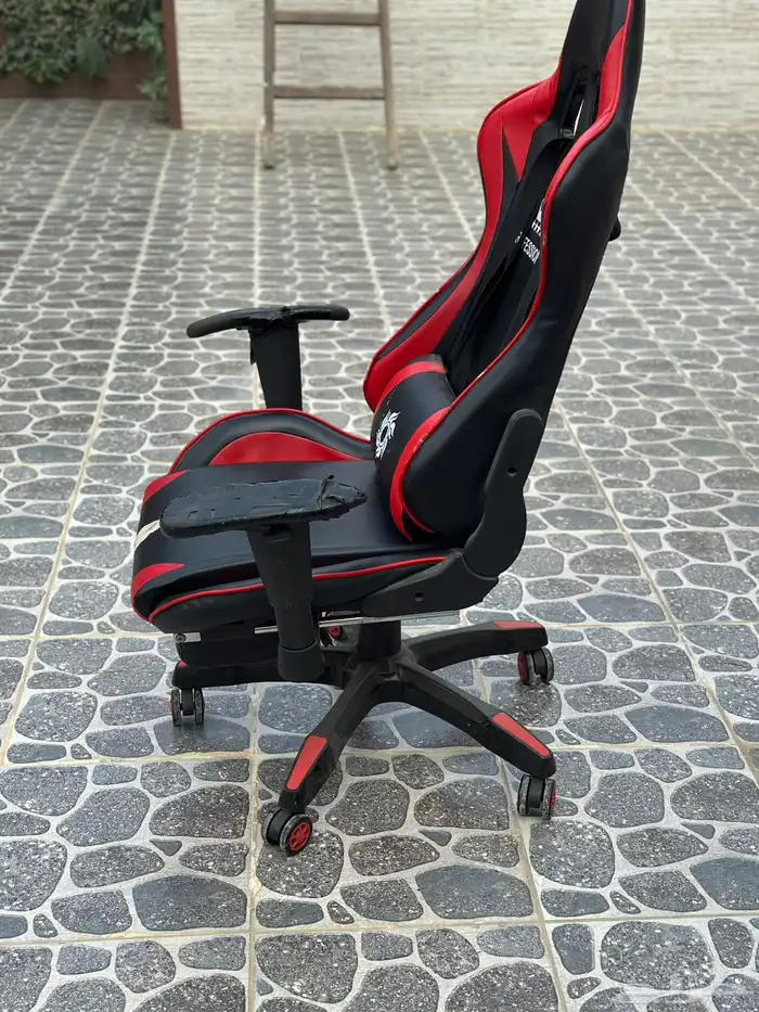 كرسي قيمنق 4