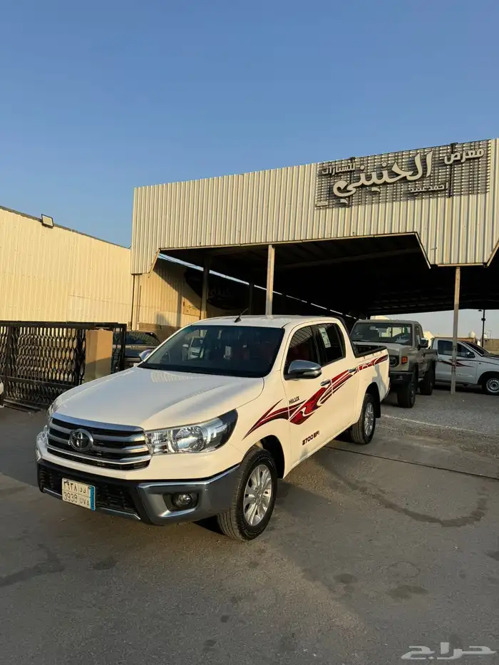 تويوتا هايلوكس 2016 بنزين بدون دبل سعودي عداد 45 الف 1