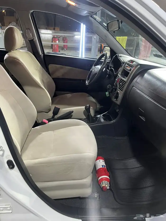 جيب دهاتسو تيورس 2014قير عايد دبل نظيف جدا استخدا حكومي 13